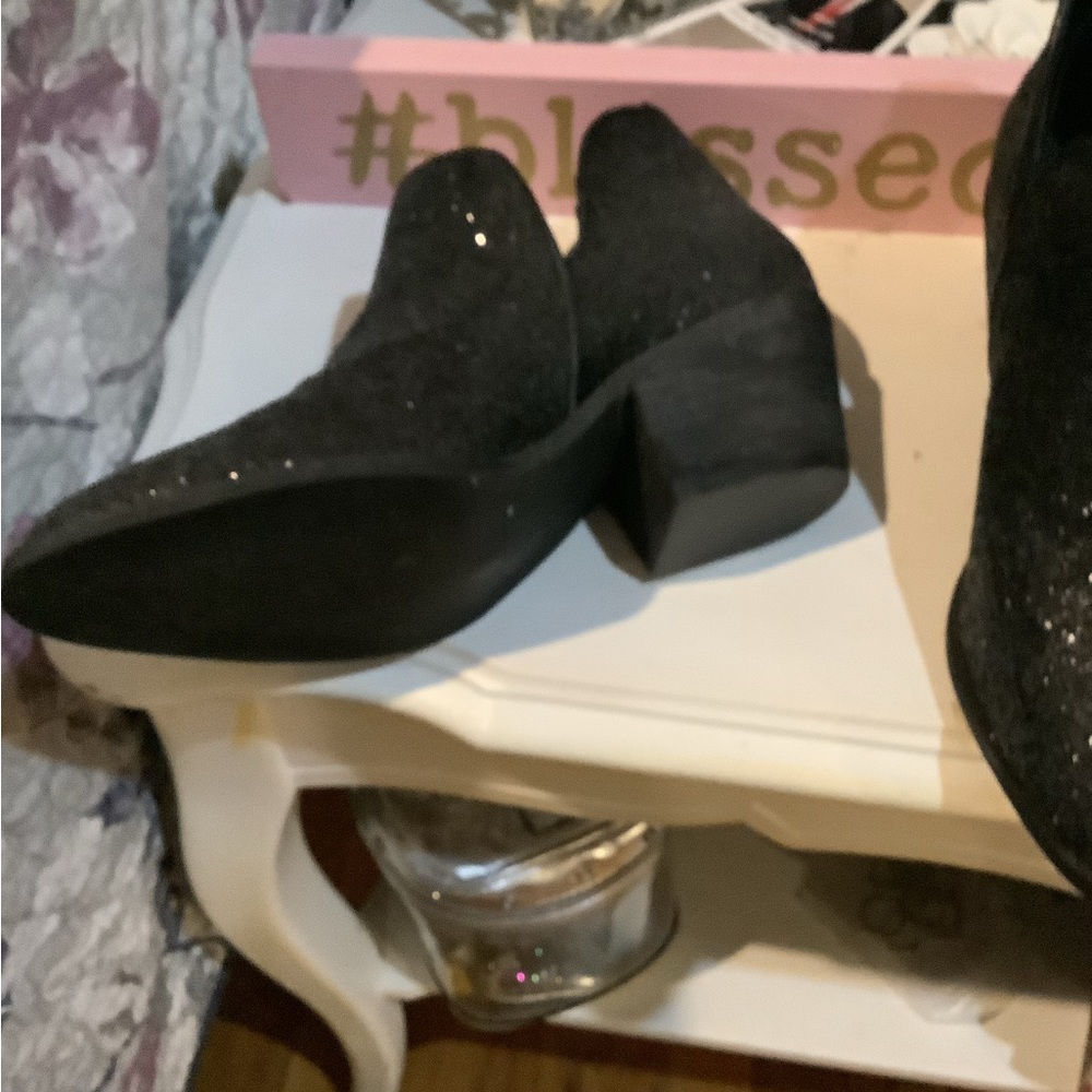 Boutique boots